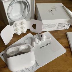 *BEST OFFER* Airpods Pro gen 2