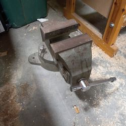 6 Inch Vise