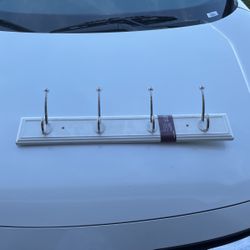 27 Inch Hook Rail 