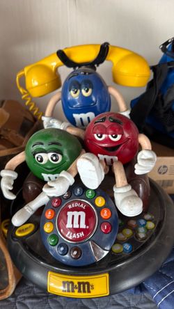 M&Ms telephone