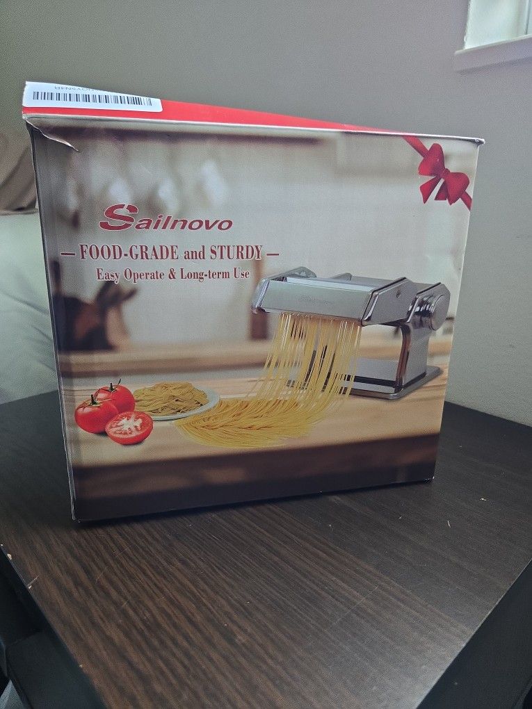 Brand New Manual Pasta Maker