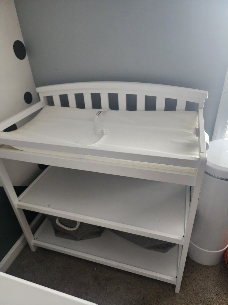 Childcraft Changing Table