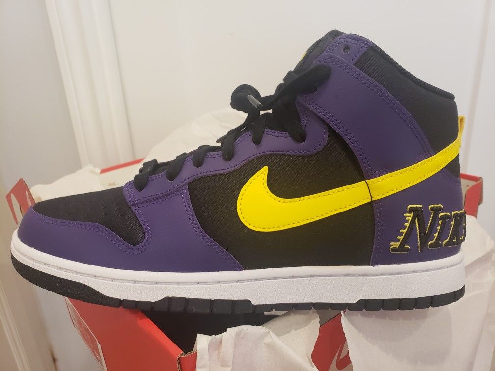 Nike Dunk High EMB Lakers- Size 11 - Price FIRM/Offers Ignored/Please read FULL ad for ALL info before asking questions