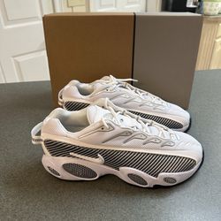 Men’s NIKE NOCTA GLIDE BASKETBALL SHOES Size ( 11 1/2  )