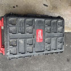 Milwaukee Packout Rolling Tool Chest