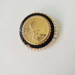 Vintage Elizabeth II Regina faux Coin Gold Toned Brooch Pin 