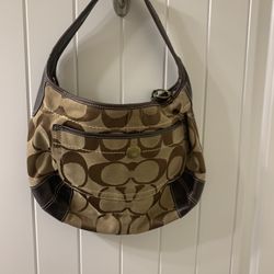 Coach Purse With Mactching Wallet 