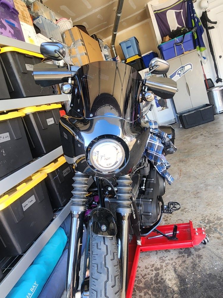 Memphis Shades Road Warrior Fairing