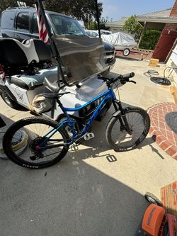 Giants Stance Bike 2019