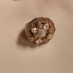 Very Nice Costume Ring💍💎💍 Make Me An Offer