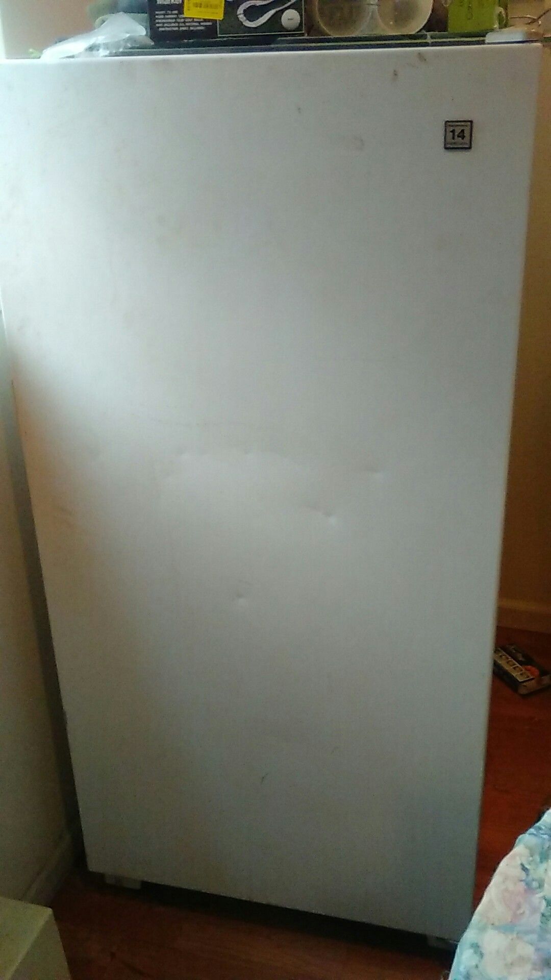 Kenmore 14 Frostless upright freezer