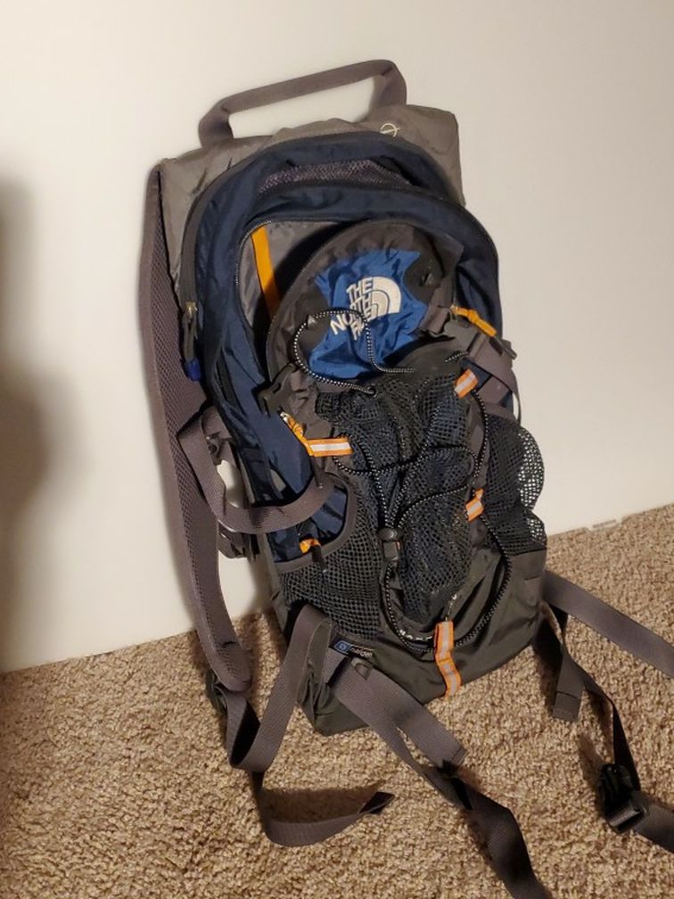 north face hammerhead hydration backpack The Pack  evo Hydra 26L Hiking Backpack