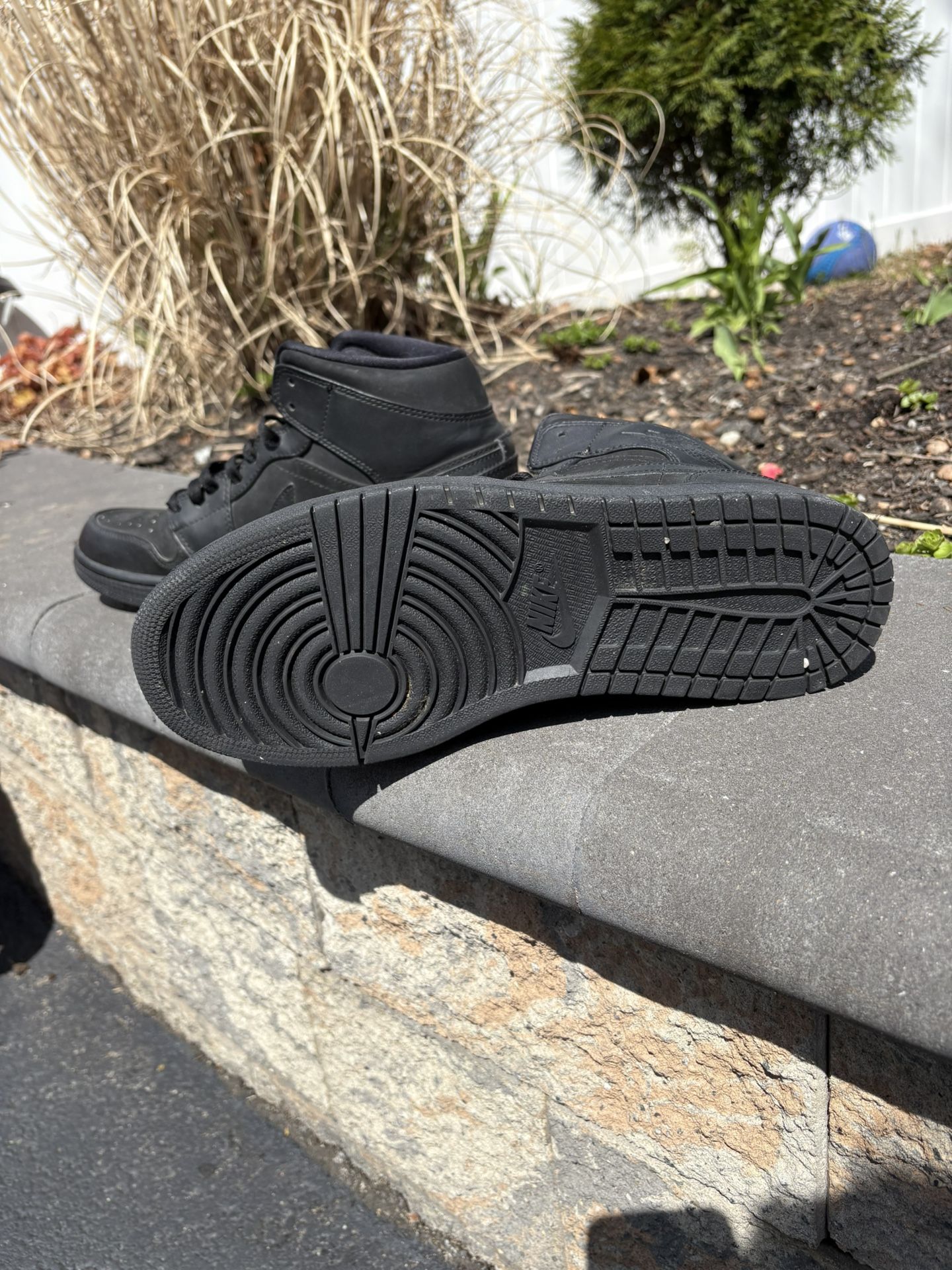 Black Air Jordan 1 Men’s 9