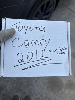 Front Brake Pads for Toyota Camry – New