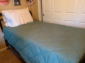 Twin bed