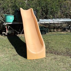 Sturdy 9 Ft. Slide, Great For A Treehouse