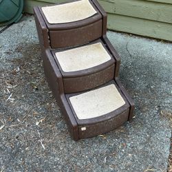 Gently Used Brown Pet Steps, 23 Inches Tall And 16 1/4 Inches Wide