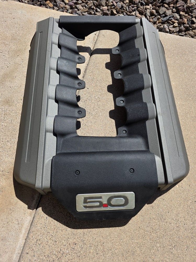 Ford Mustang GT Engine Cover