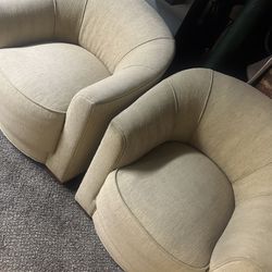 2 Living Room Chairs
