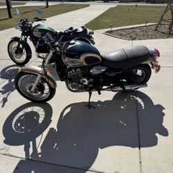 TRIUMPHS! Running/titled