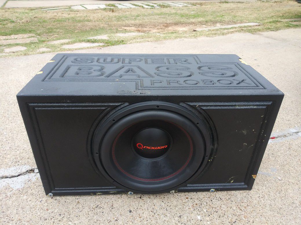 15 competition subwoofer in probox 2000 watts rms $120firm