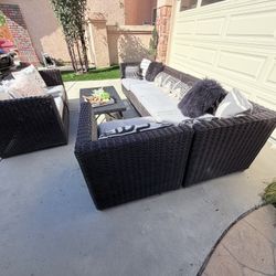 Patio Set With New Cushions 