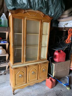 Curial cabinet