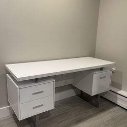 White Desk With Drawers - In Great Shape!