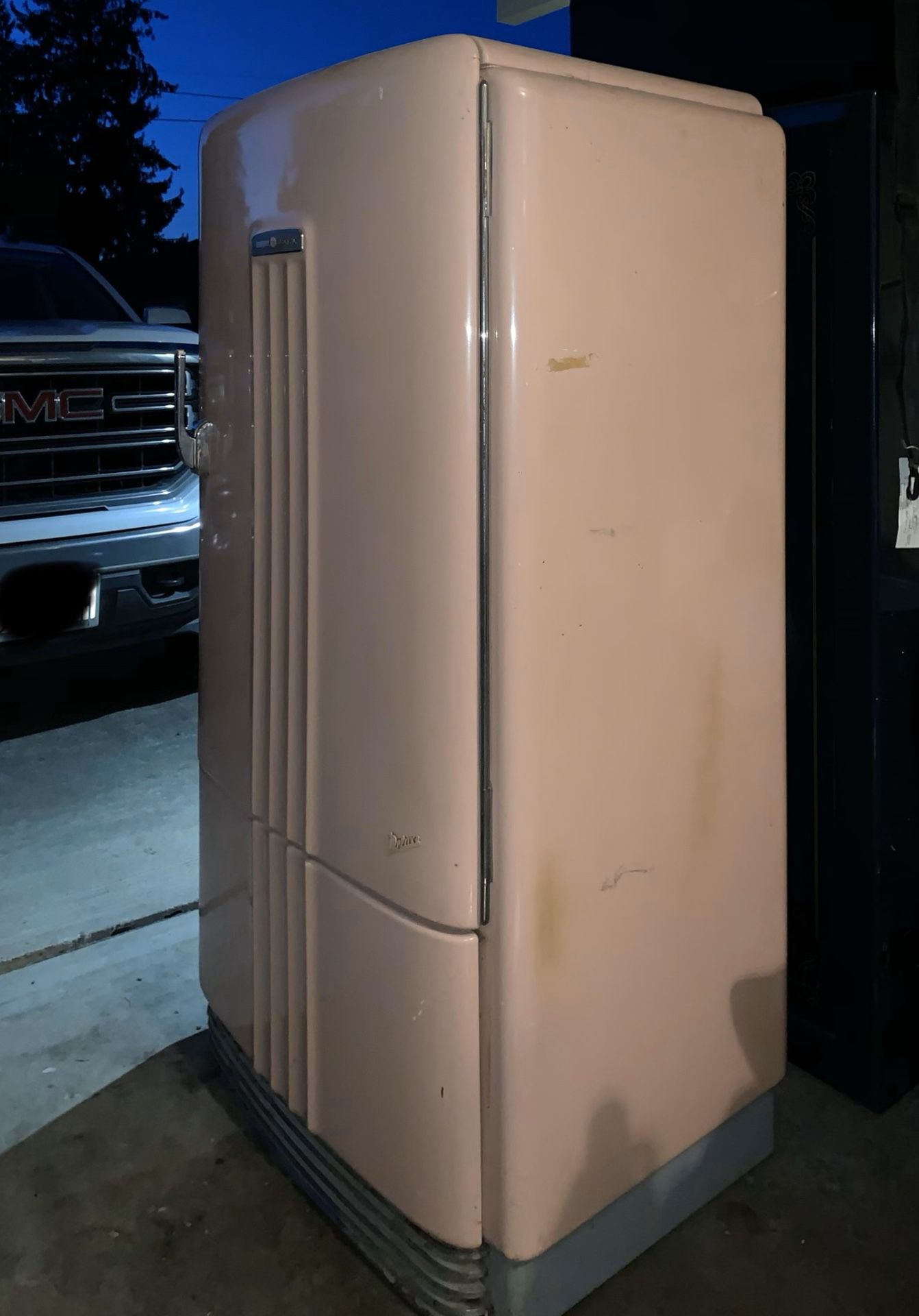 Old GE refrigerator