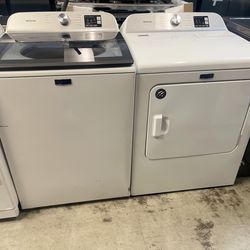 Maytag washer 4.7 cu ft and dryer electric 220v