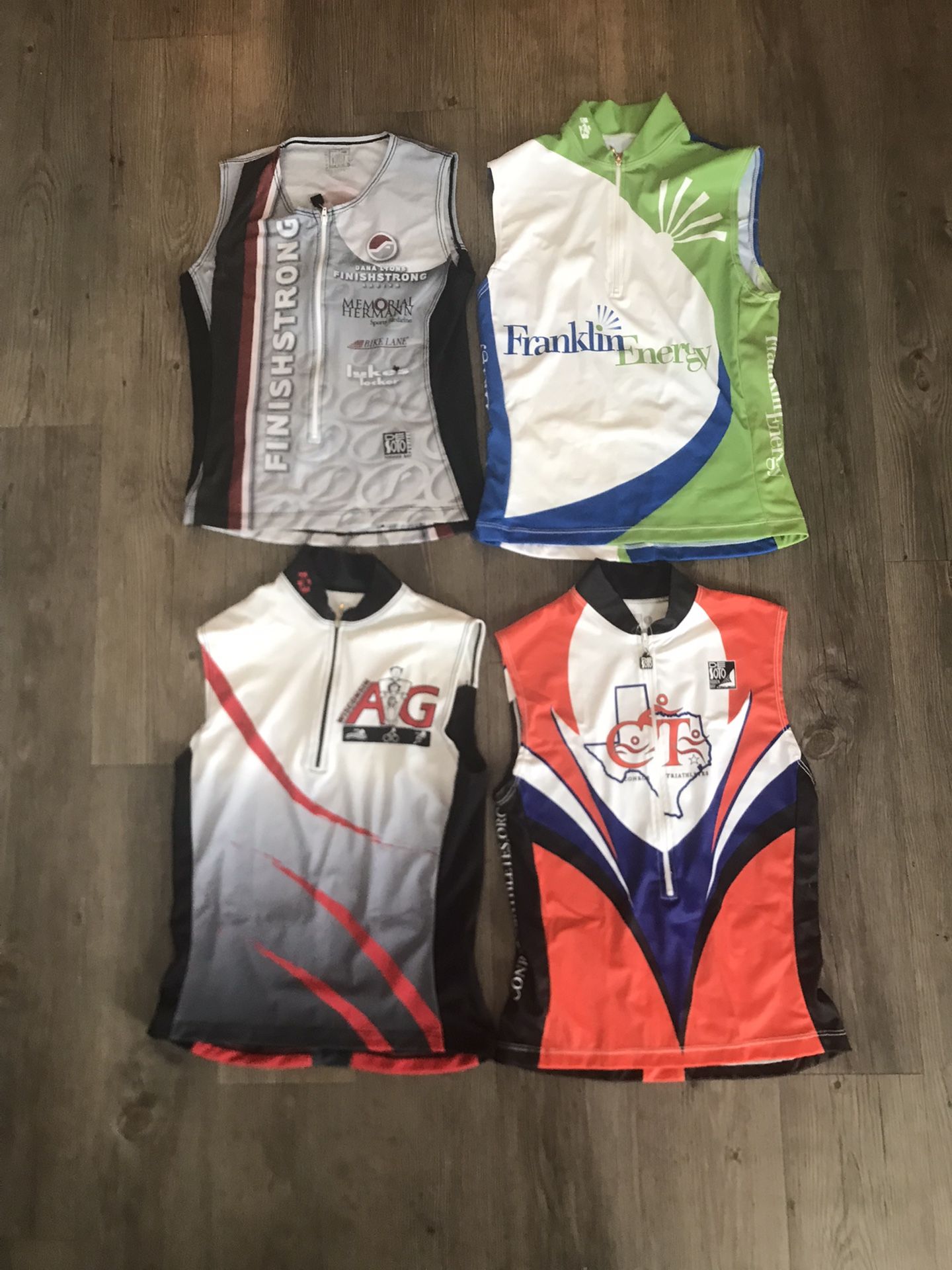 Lot Of 4 Women’s Tri / Cycling Jerseys - Small