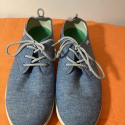 New Men's Size 12 Sanuk Brand Lace Up Sneakers $20.00 