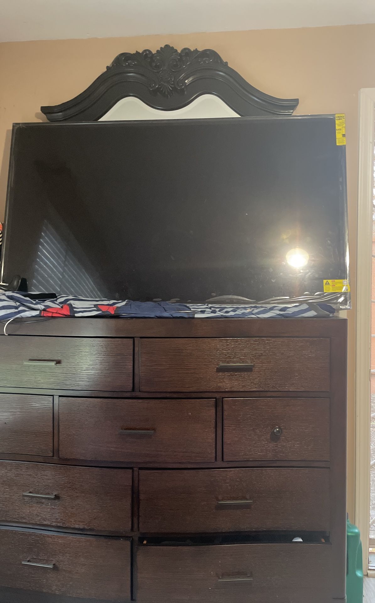 New 65’ Tv Just No Box
