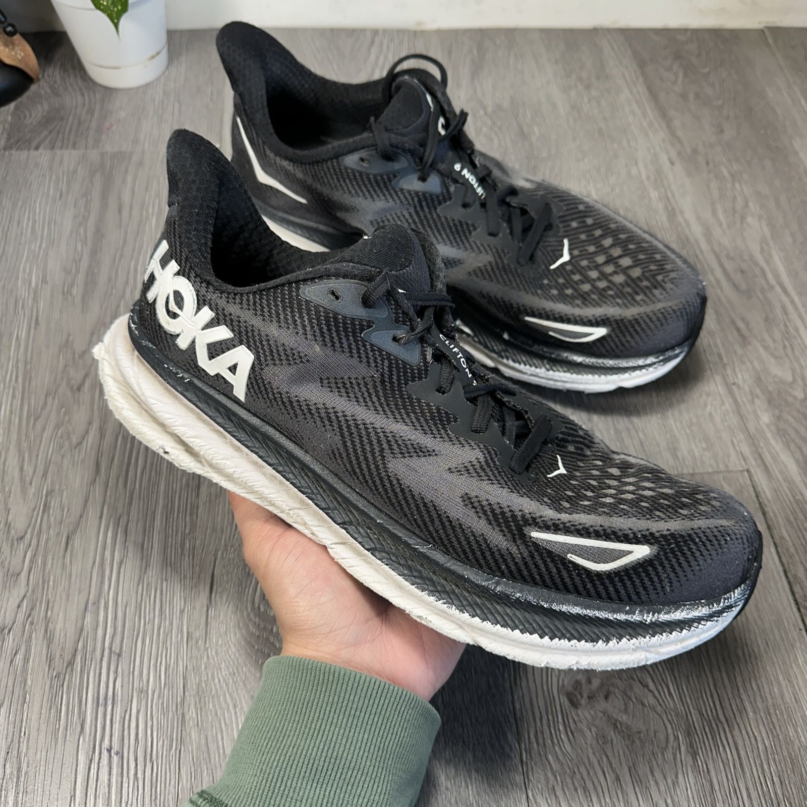 Hoka One One Mens Clifton 1132210 BWHT Black Running Shoes