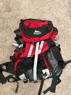 Gregory Palisade Back Pack is a high-quality, durable backpack designed for those who love to explore and embark on adventures