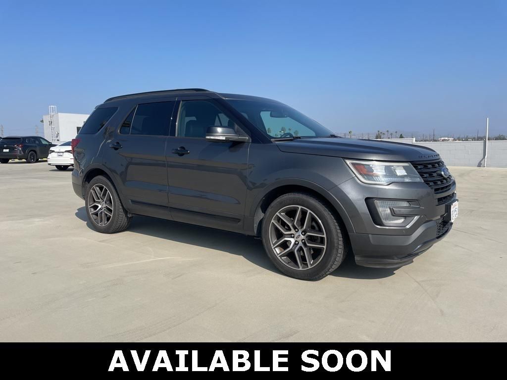 2016 Ford Explorer