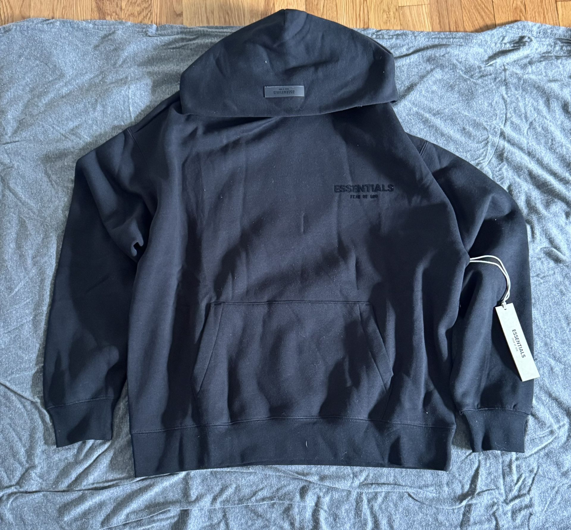 JET BLACK ESSENTIALS SIZE M BRAND NEW WITH TAGS