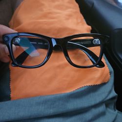 Rayban Transition Wayfarer Meta Gen 2 Sunglasses 