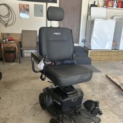 2025 Pride Mobility Go chair Med