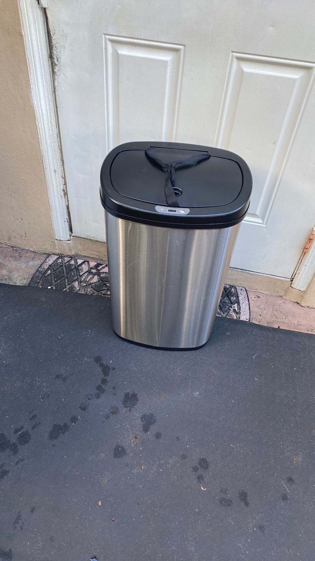 Trash Can