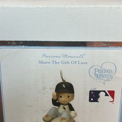 Chicago White Sox Precious Moments Porcelain Ornament NEW  