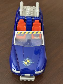 2003 Crash Dummies Hot Wheels Blue CRASH 4X Truck/Car With HTF Windshield