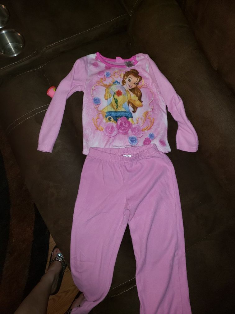 Cinderella pajamas size 5t
