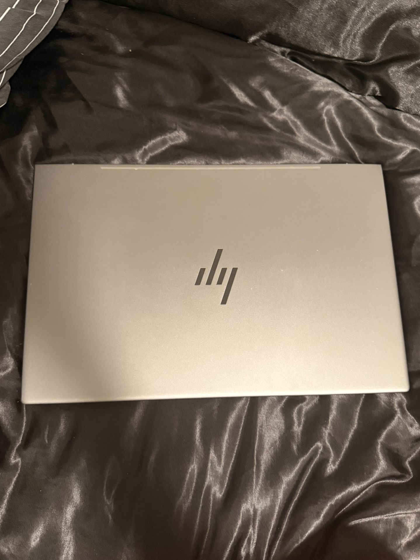 HP Laptop 17.3 inch