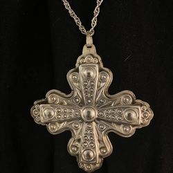 Reed And Barton Silver Cross And Chain