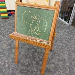 Children’s Chalkboard Easel