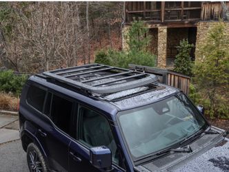 Factory Lexus GX 550 Roof rack and cross bars