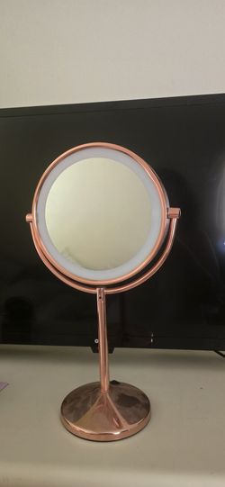 Double Sided Battery Operated Magnified Mirror