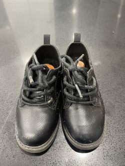 Used Toddler Black Dress Shoes Size 7 // Zapataos De Vestir niños Size 7