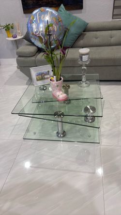El Dorado endeavor contemporary multi-top motion glass table